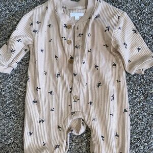 Baby romper